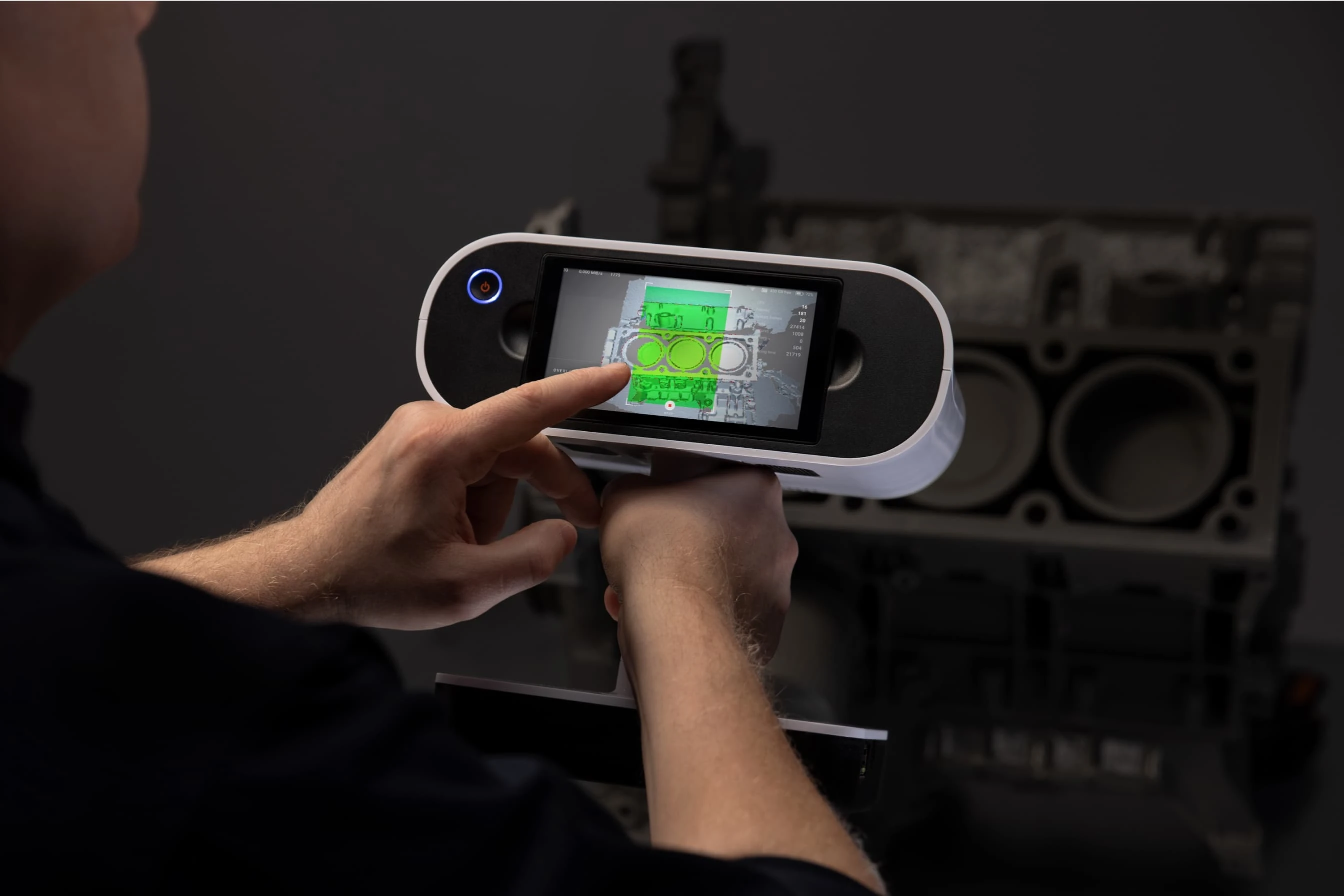 Работа с профессиональным 3D-сканером Artec
